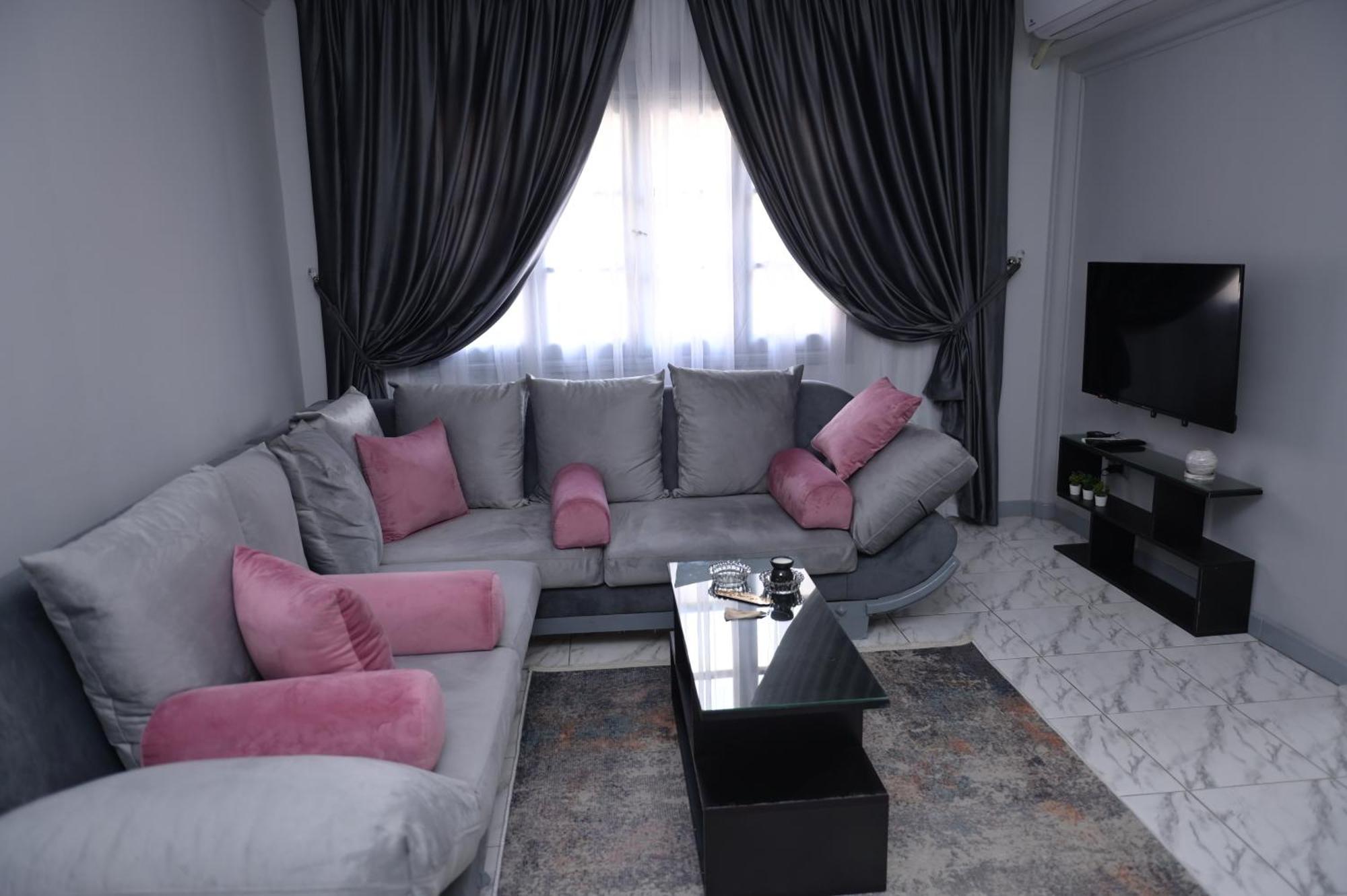 Belle Helen - Bright Independent Apartment *